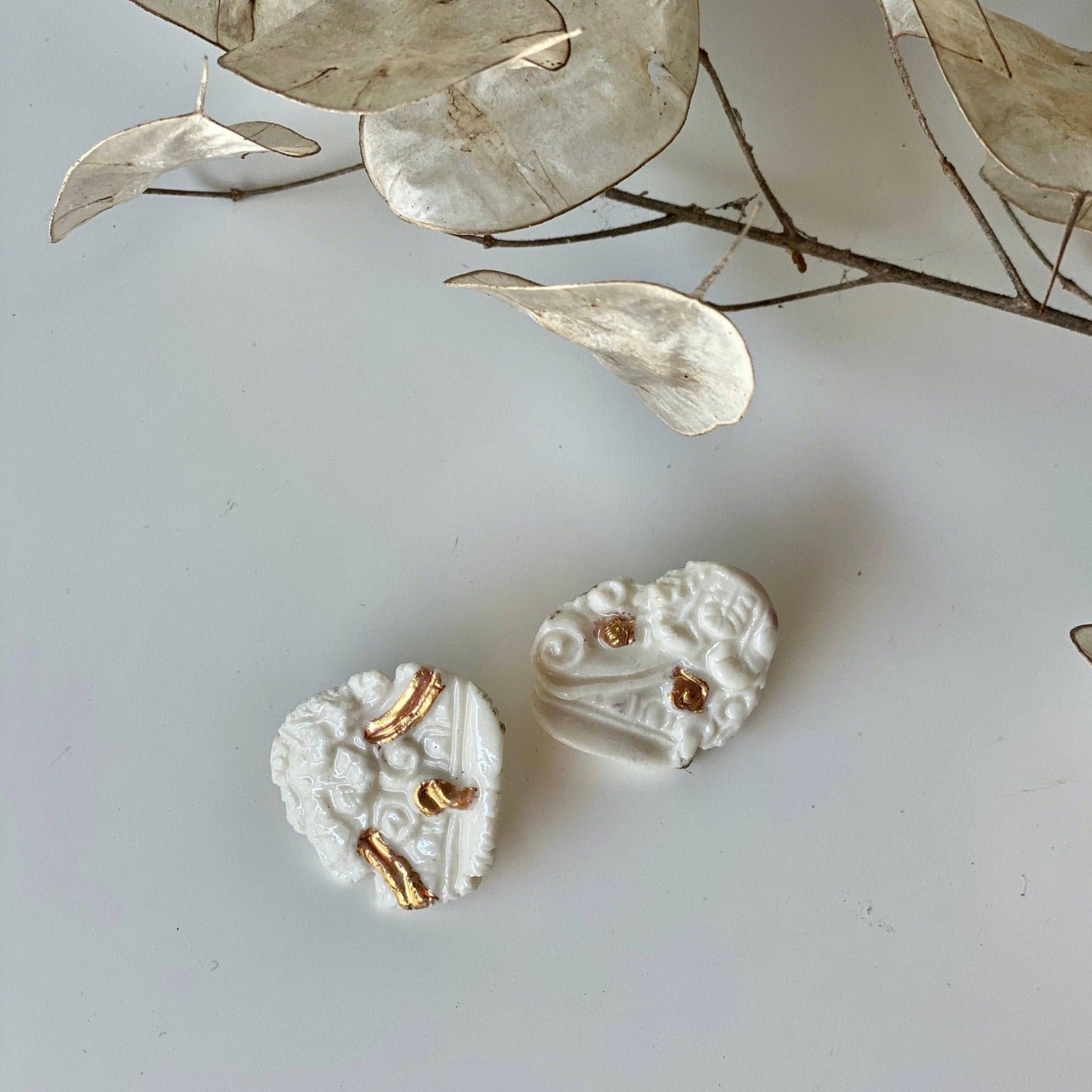 PEPAFLACA｜GREEK RUINS EARRINGS - Bright Gold｜アクセサリー｜厳選 