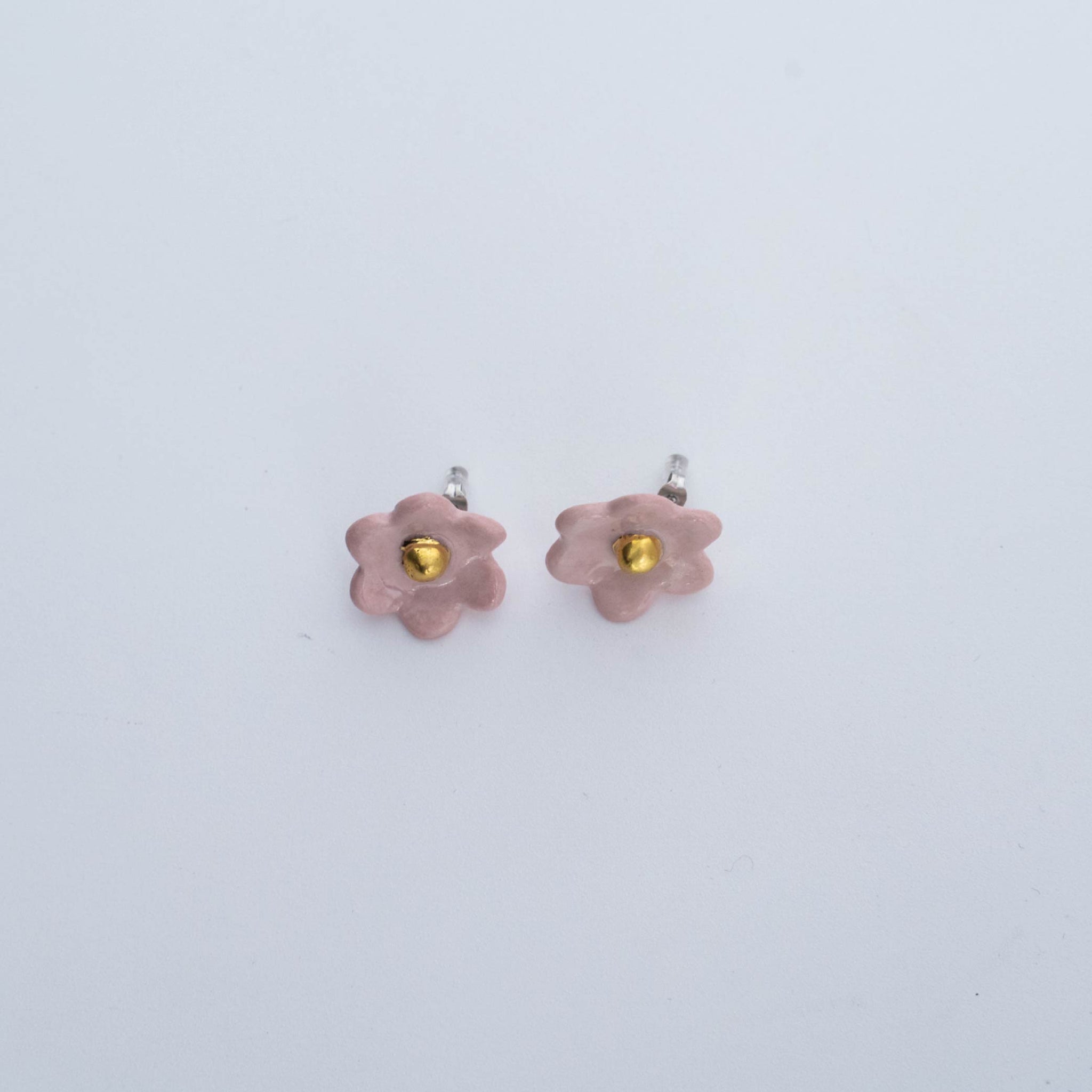 SMALL FLORY EARRINGS - Lemon Gold