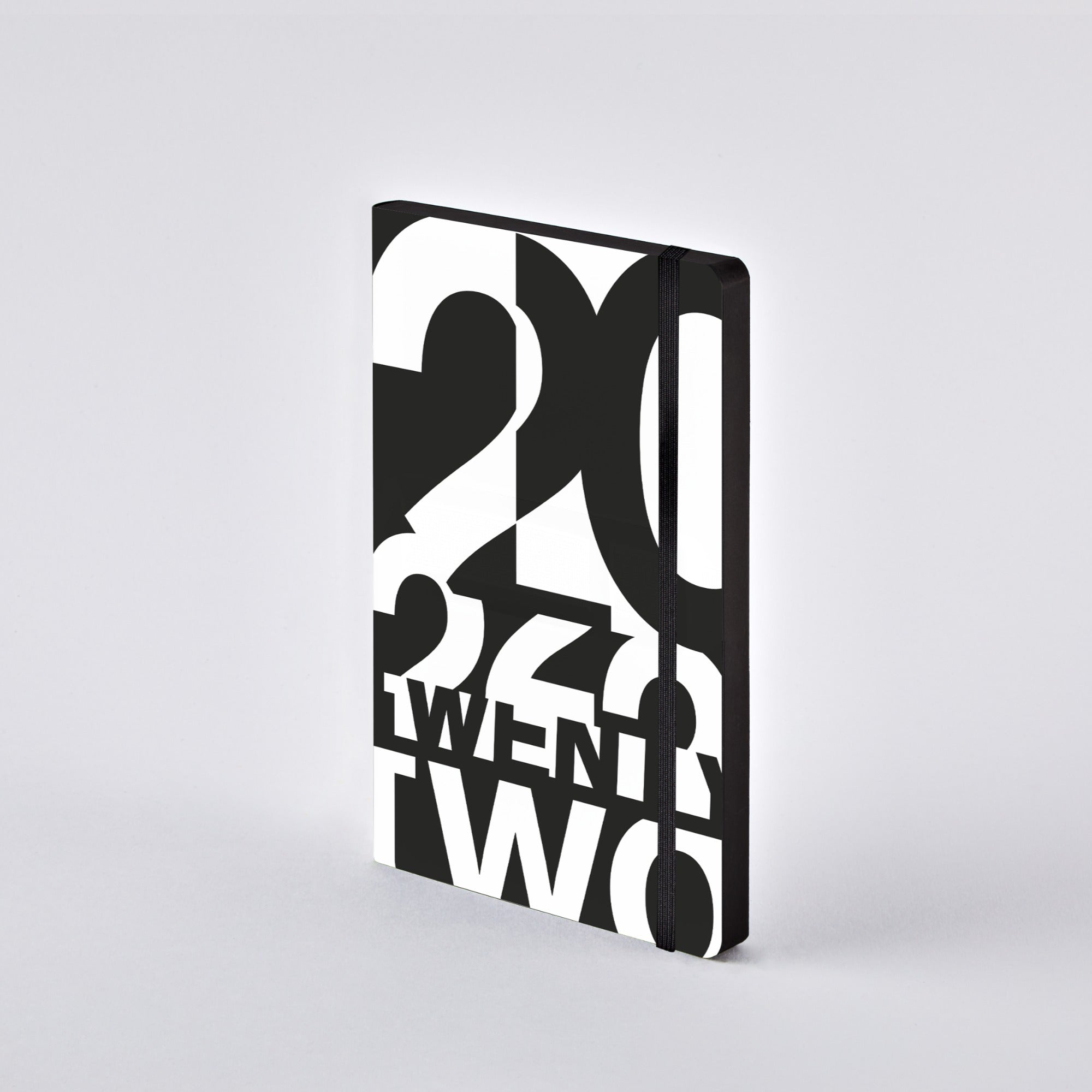 WEEKLY DIARY 2022 M TWENTY-TWO